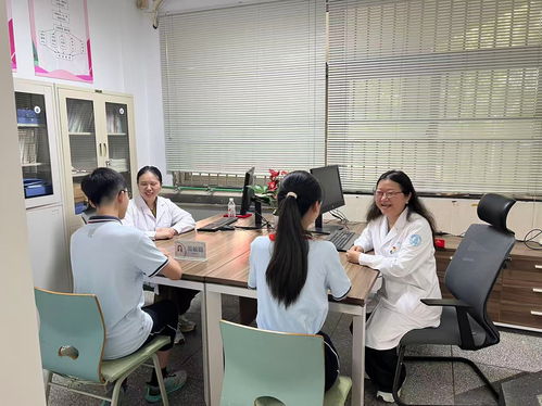 新學(xué)期杭州多校迎來(lái)“健康副校長(zhǎng)”，創(chuàng)新校園健康服務(wù)新舉措